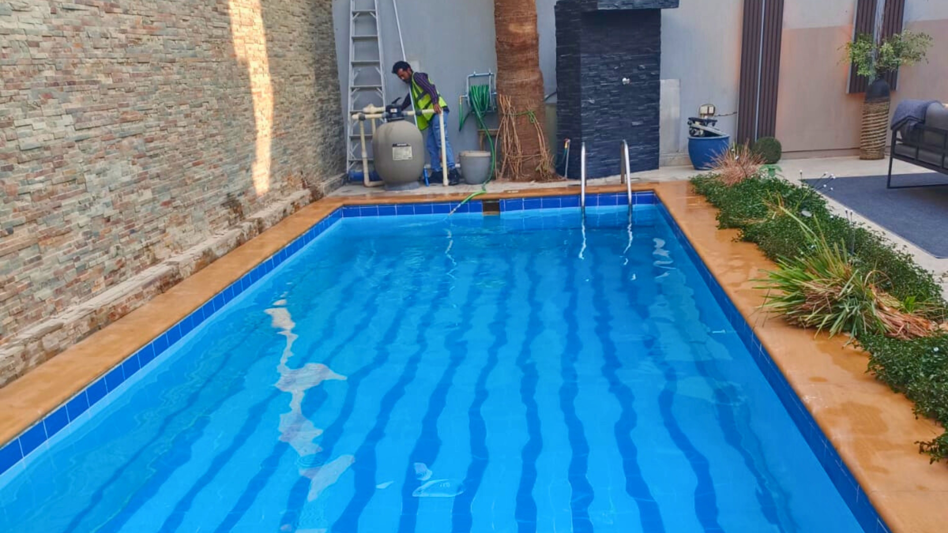 Riyadh Villa Pool Maintenance