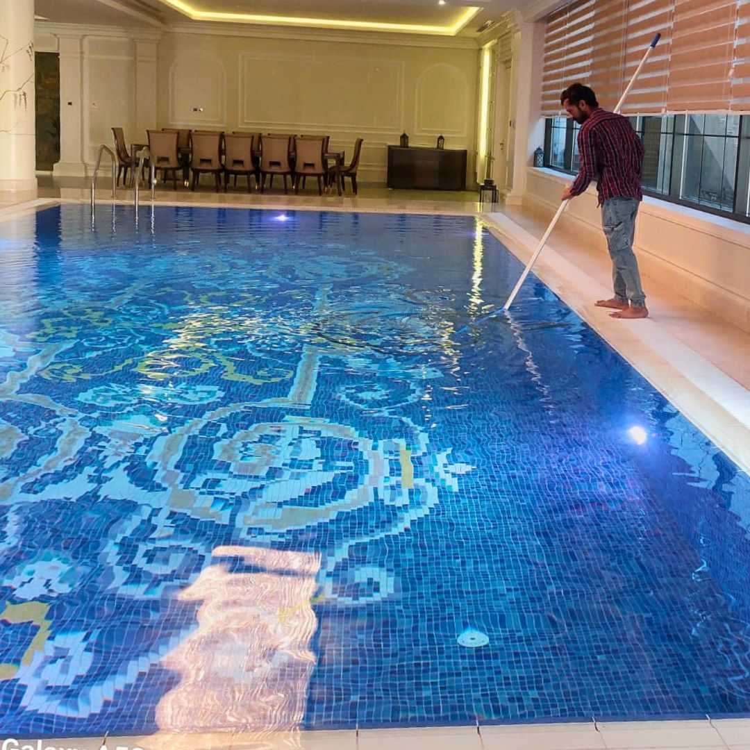 مسبح اوفر فلو